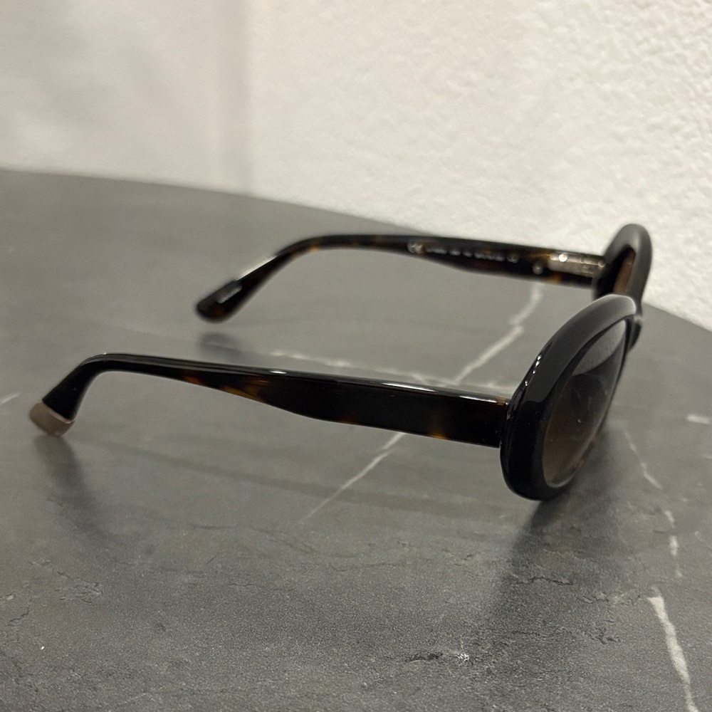 Juicy Couture Sunglasses - Picture 2 of 5
